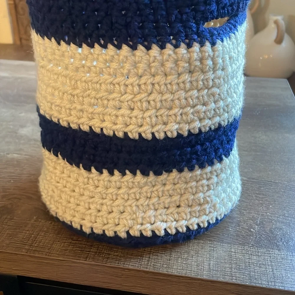 Crochet Handle Basket Navy Cream Block Stripe Handmade Handcrafted Yarn BIG NEW